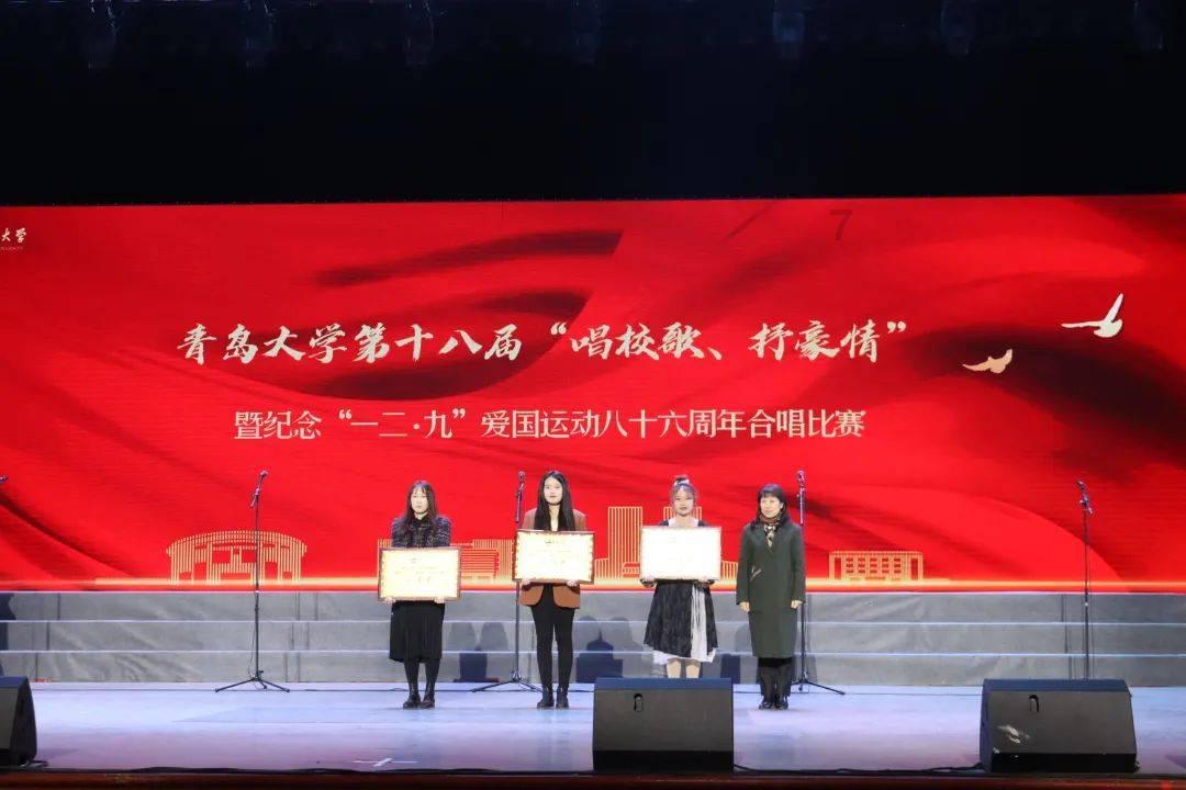 给青春女孩上色